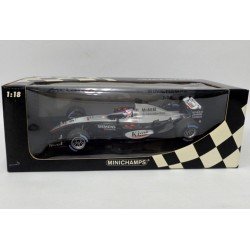 MINICHAMPS 1/18 MC LAREN...